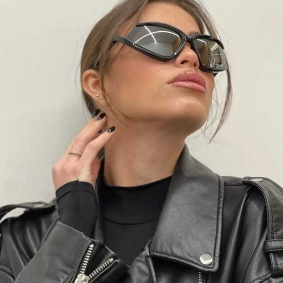 BRAND NEW Balenciaga BB0289S 001 Black Silver Mirror Wraparound Unisex Sunglasse